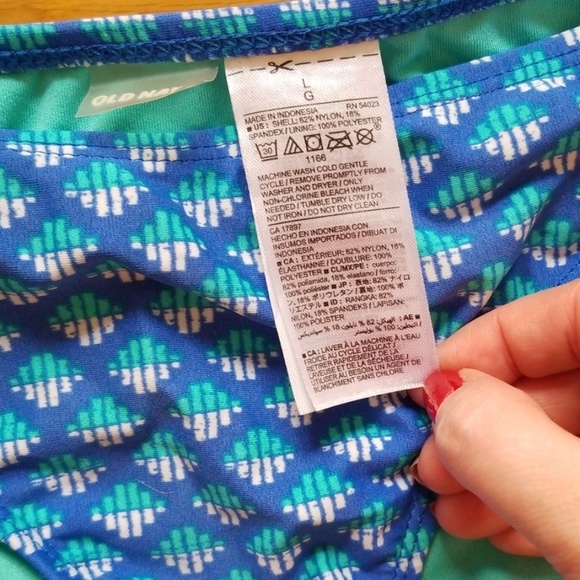 Bundle of Girls 2 Piece Halter Swim Suits, L - Picture 8 of 8